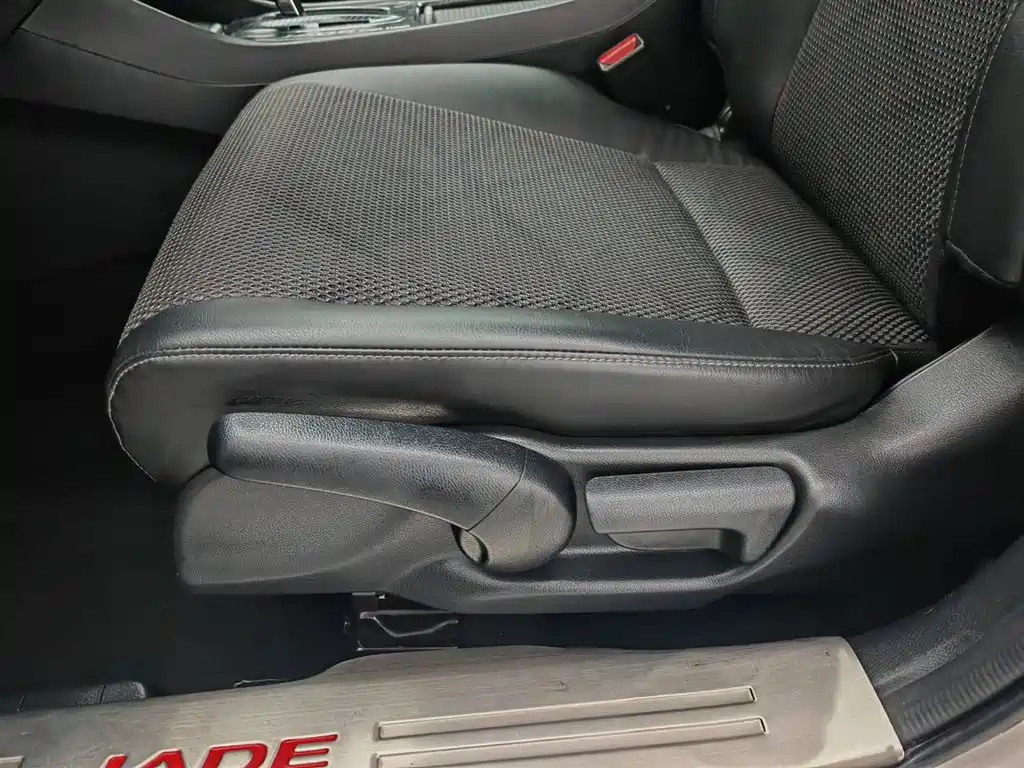 Honda Jade 2016 — фото 20