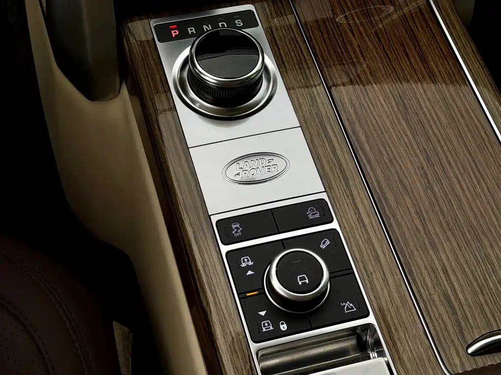 Land Rover Range Rover 2019 — фото 10