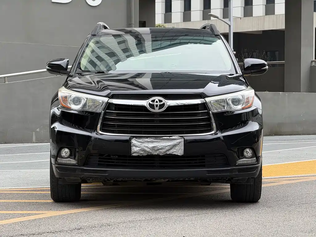 Toyota Highlander 2016 — фото 2