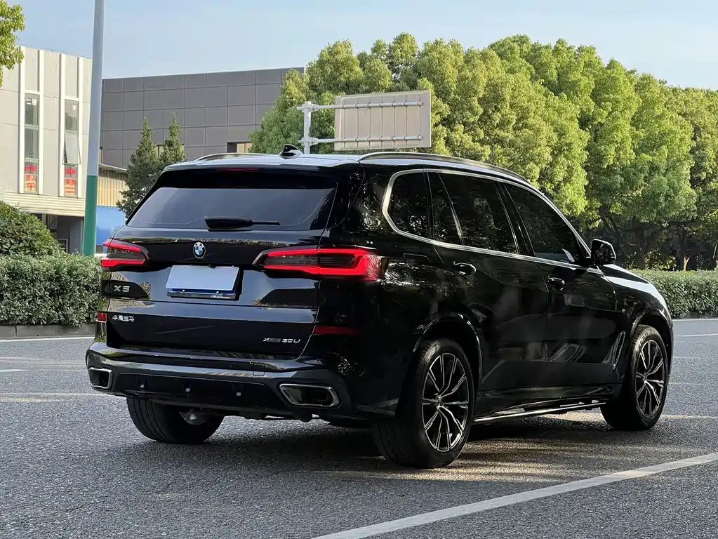 BMW X5 2023 — фото 18