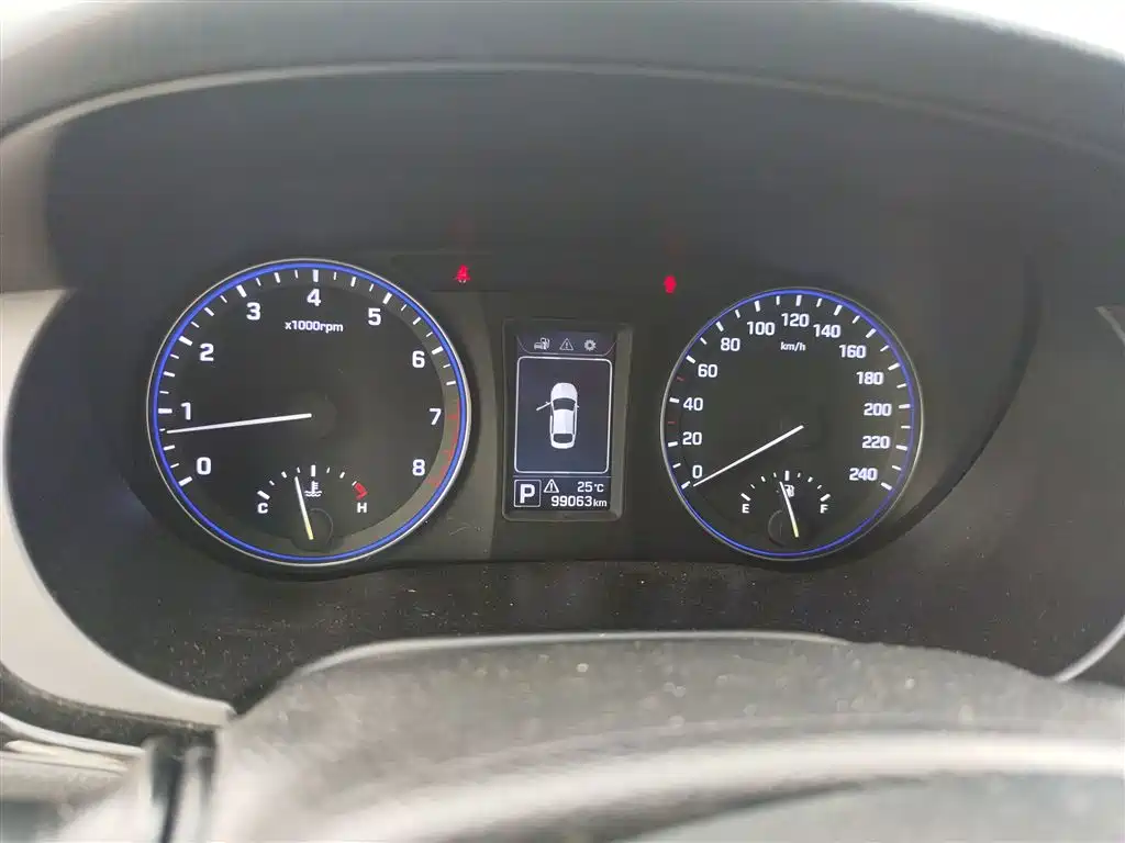 Hyundai Mistra 2014 — фото 12