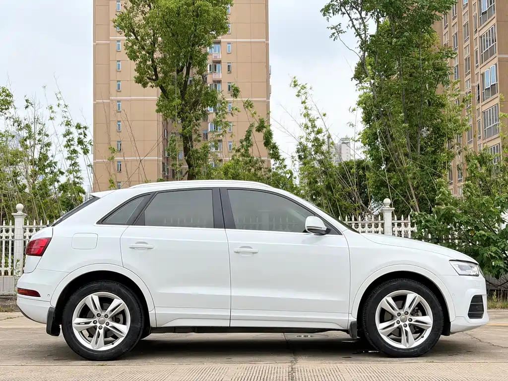 Audi Q3 2017 — фото 5