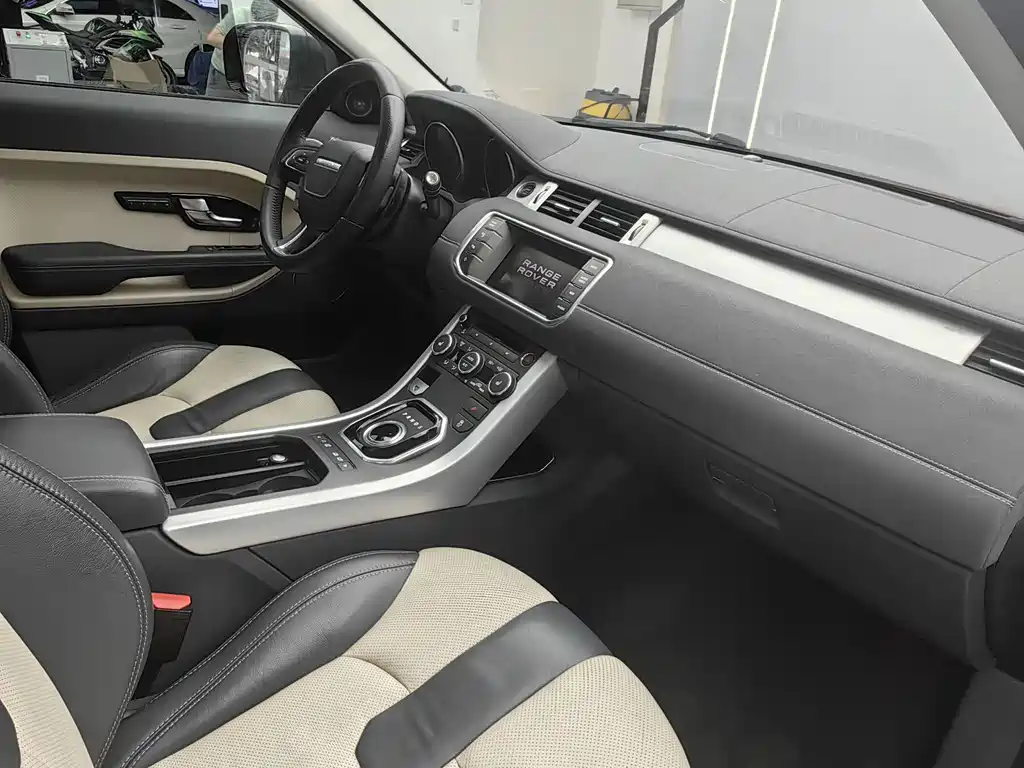 Land Rover Range Rover Evoque 2014 — фото 10