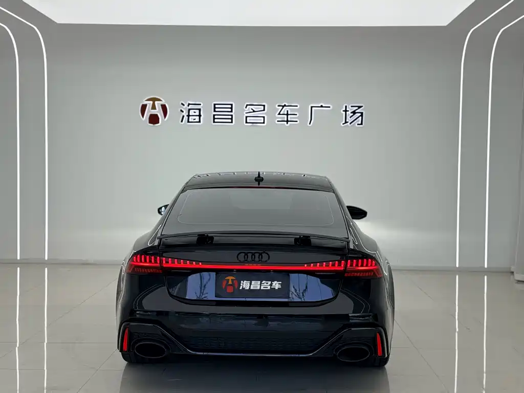 Audi RS 7 2024 — фото 5