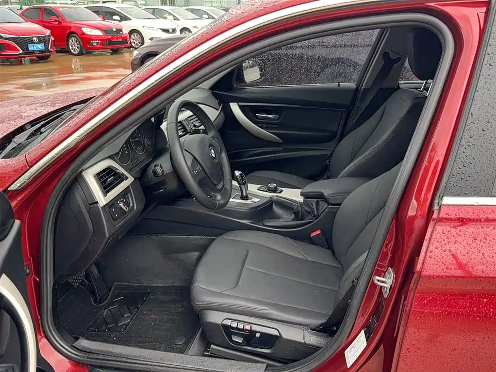 BMW 3 Series 2015 — фото 13