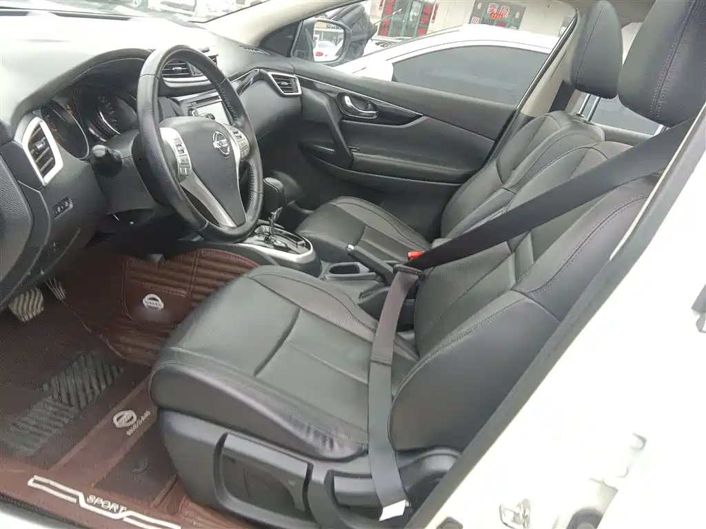 Nissan Qashqai 2017 — фото 15