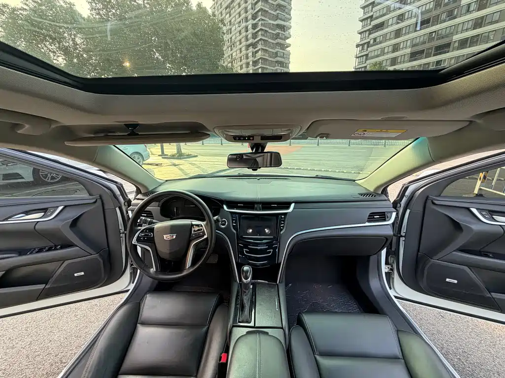 Cadillac XTS 2019 — фото 15
