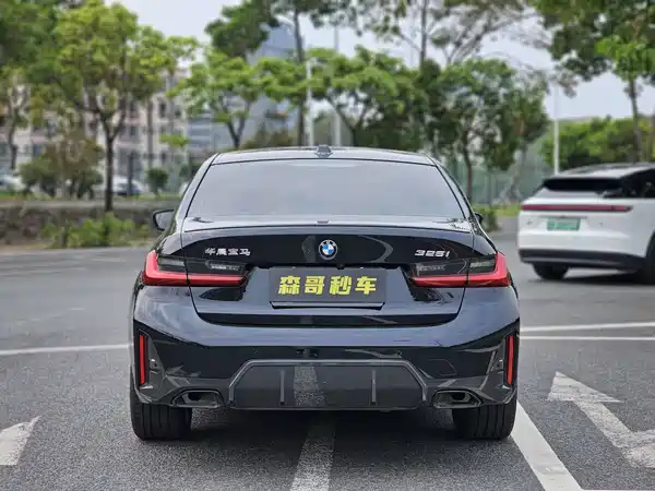 BMW 3 Series 2023