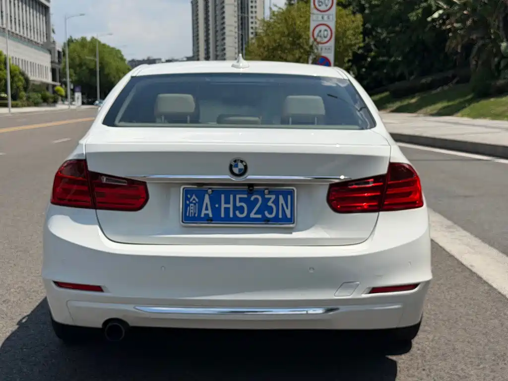 BMW 3 Series 2013 — фото 10