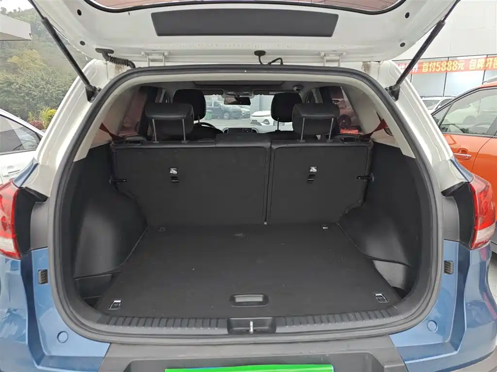 Kia KX3 2016 — фото 18