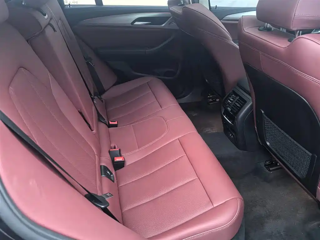 BMW X4 2024 — фото 10
