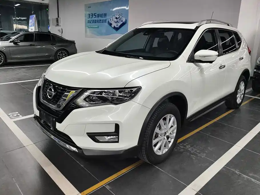 Nissan X-Trail 2019 — фото 1