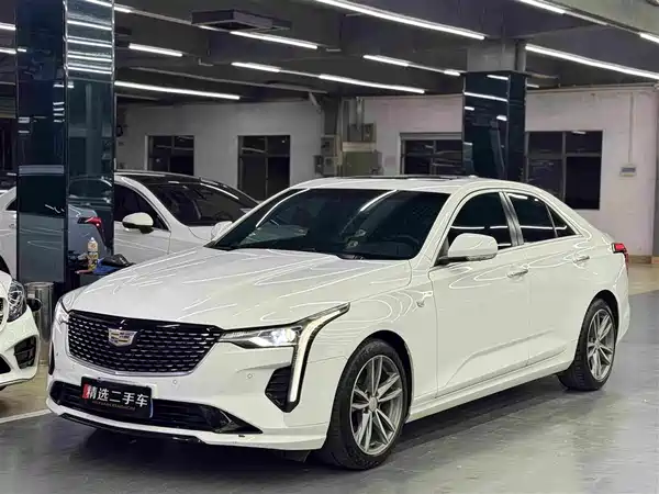 Cadillac CT4 2021