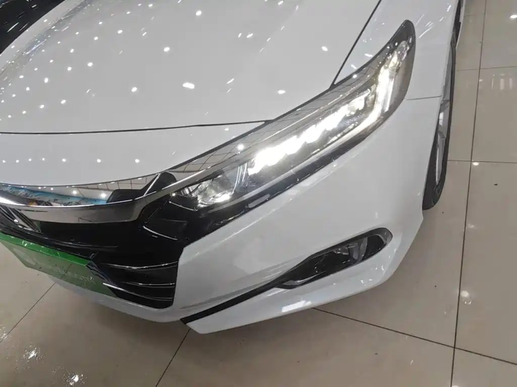 Honda Accord 2023 — фото 24
