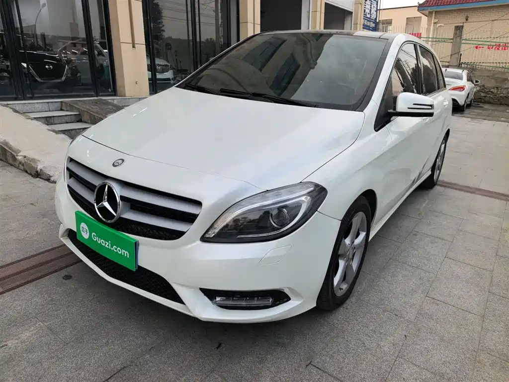 Mercedes-Benz B-Class 2015 — фото 2