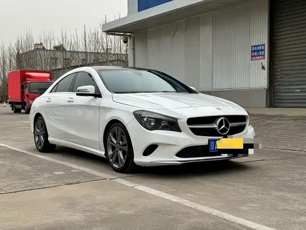 Mercedes-Benz CLA 2018