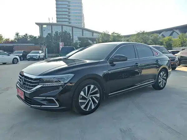 Volkswagen Passat Plug-In Hybrid 2019