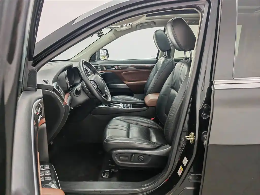 GAC Motor Trumpchi GS8 2018 — фото 10