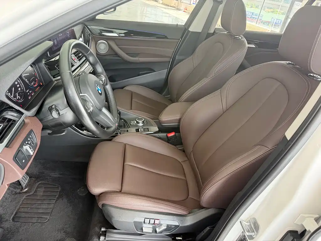 BMW X1 2022 — фото 16