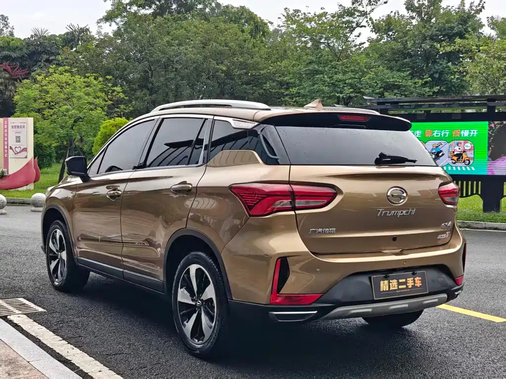GAC Trumpchi GS4 2019 — фото 7