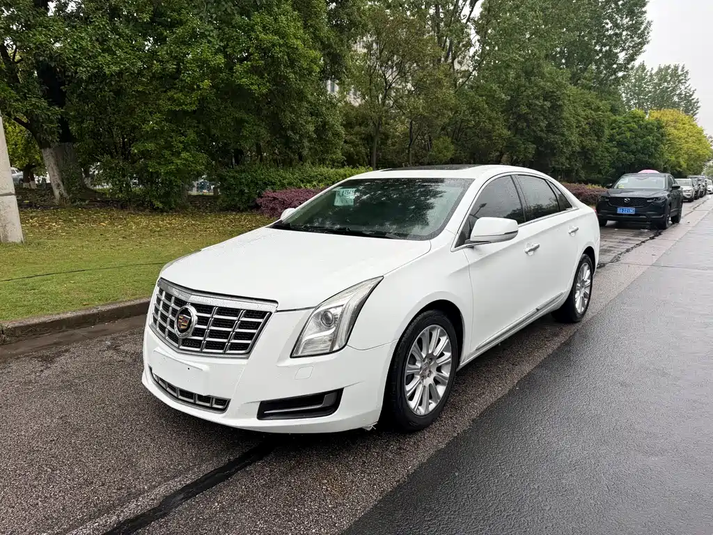 Cadillac XTS 2016