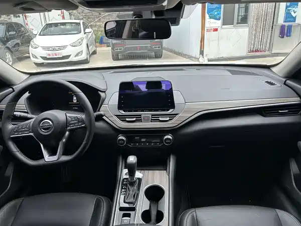 Nissan Teana 2021