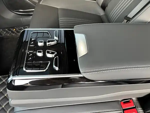 Hongqi H9 2022