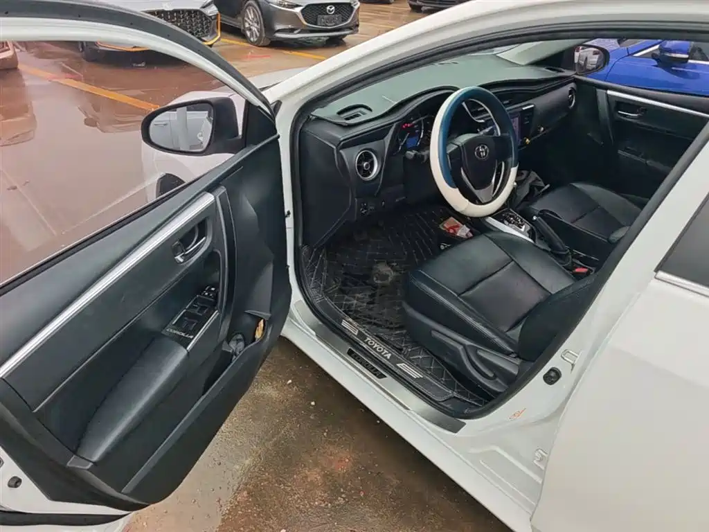 Toyota Corolla 2019 — фото 16