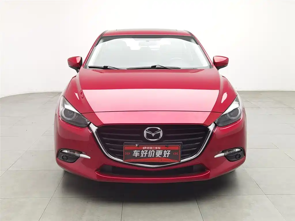 Mazda 3 Axela 2018 — фото 3