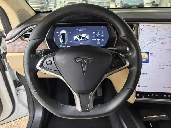 Tesla Model X 2017