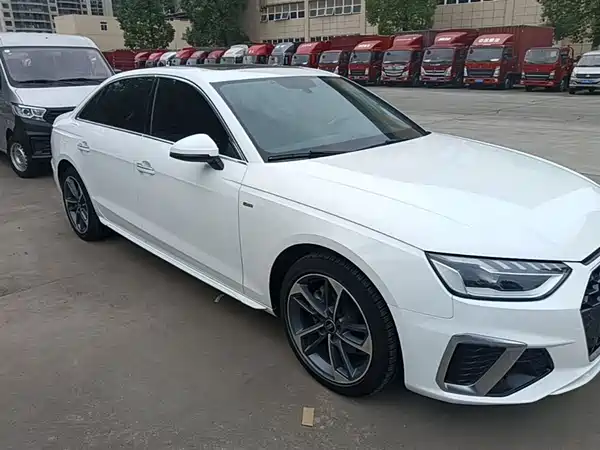 Audi A4L 2022