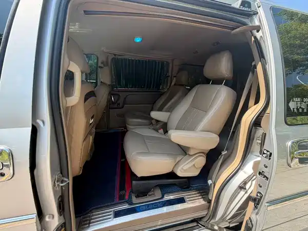 Buick GL8 2015
