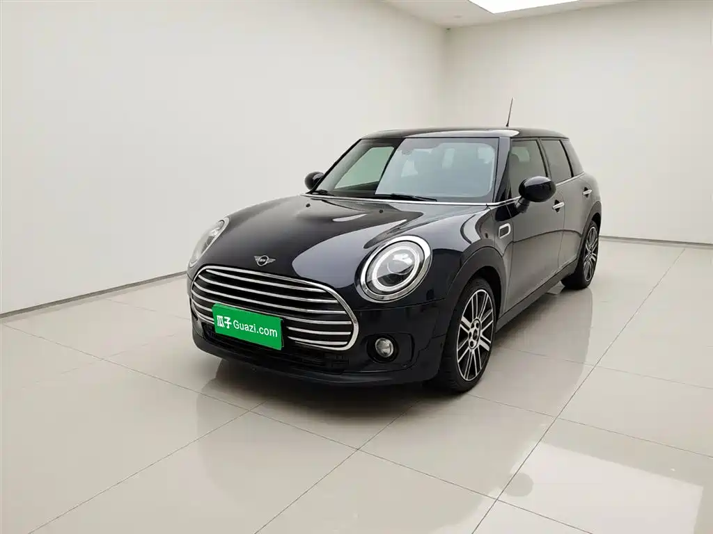 MINI Clubman 2020 — фото 1