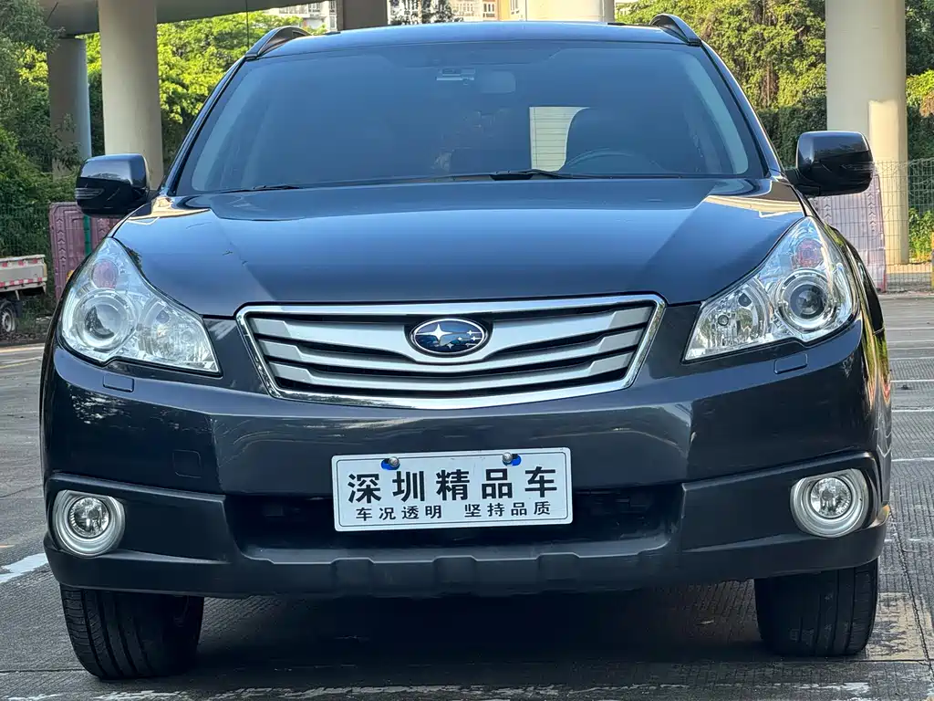 Subaru Outback 2010 — фото 2