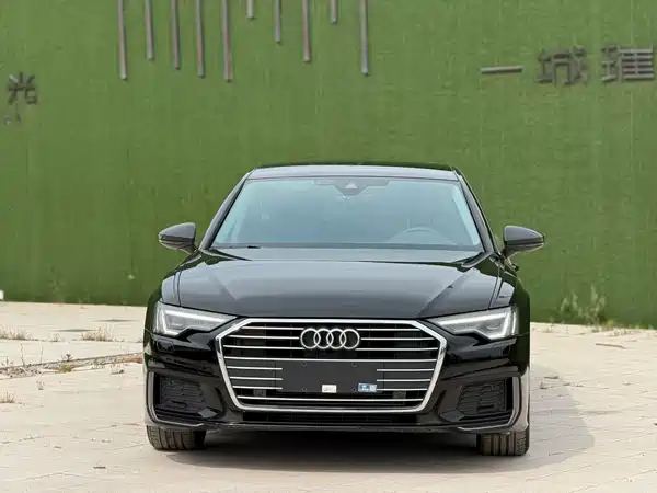 Audi A6L 2022
