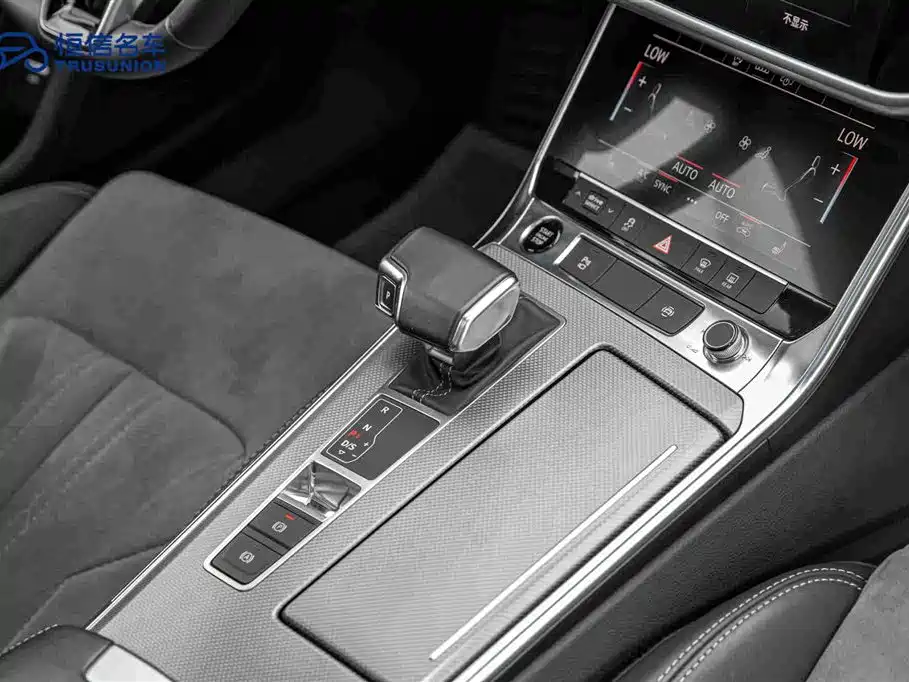 Audi A6L 2021 — фото 19