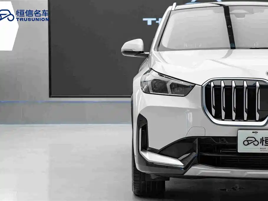 BMW X1 2024 — фото 8