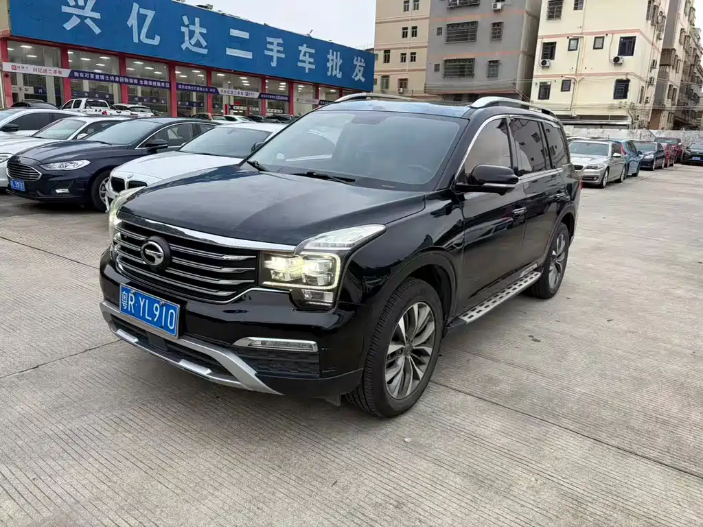 GAC Motor Trumpchi GS8 2018 — фото 2