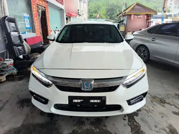 Honda Inspire 2021