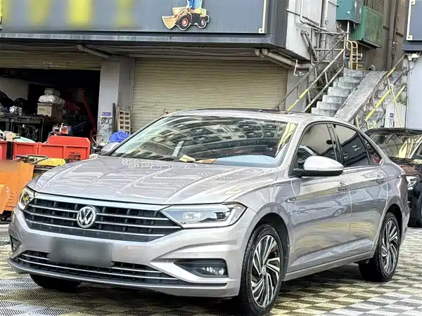 Volkswagen Sagitar 2021