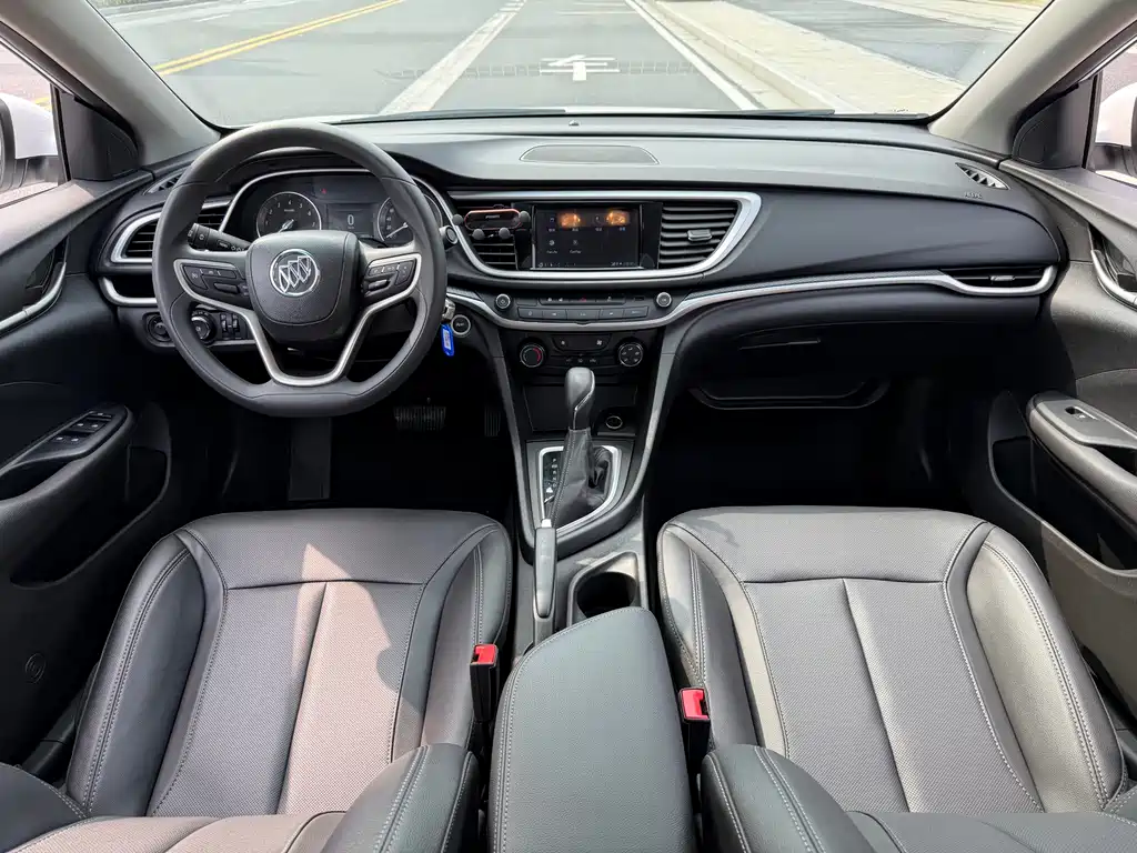 Buick Excelle 2022 — фото 17