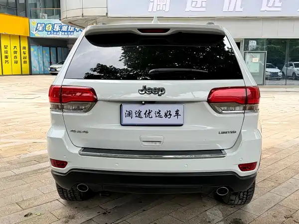 Jeep Grand Cherokee 2015