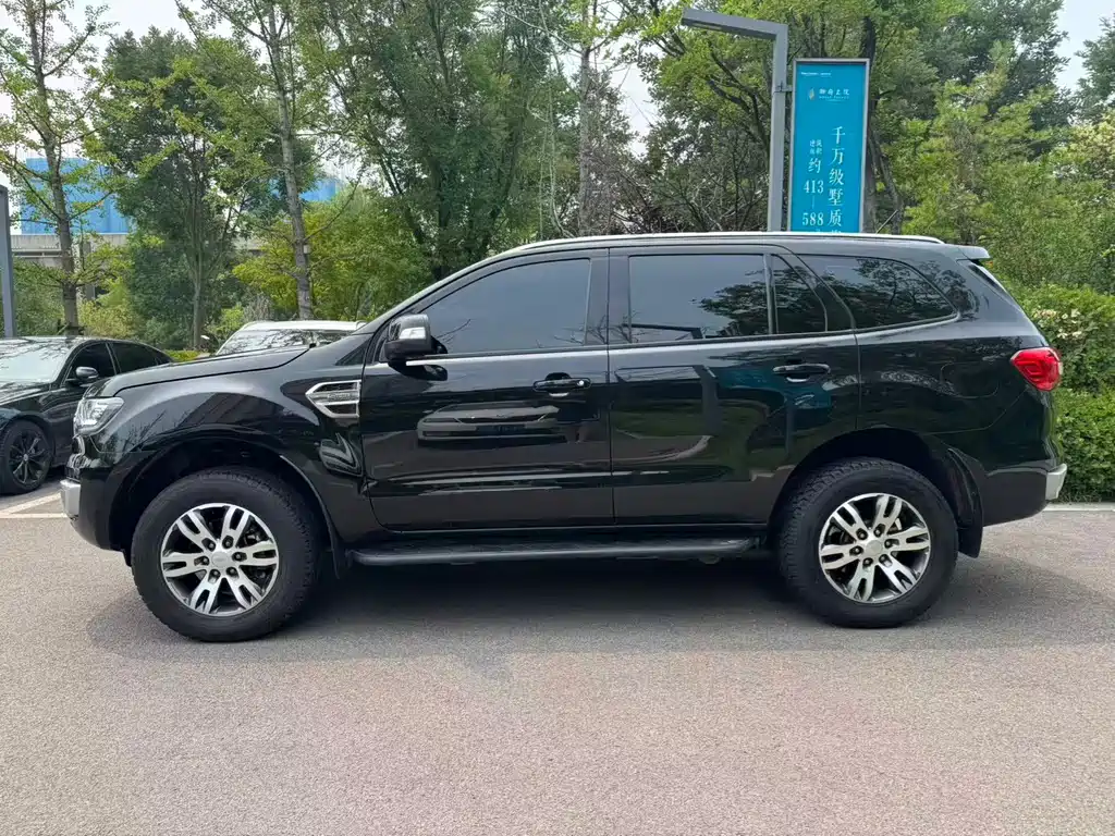 Ford Everest 2018 — фото 17