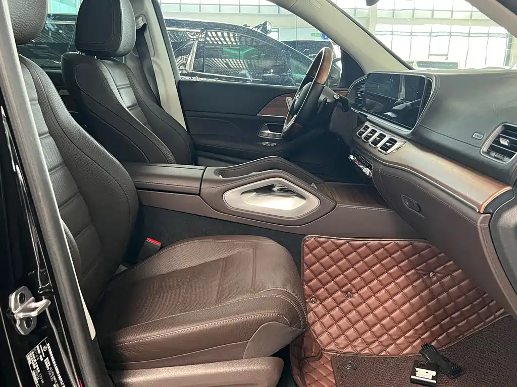 Mercedes-Benz GLS 2022 — фото 18