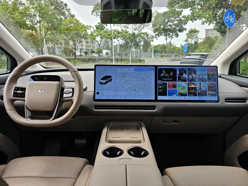 Li Auto i8 2025 — фото 10