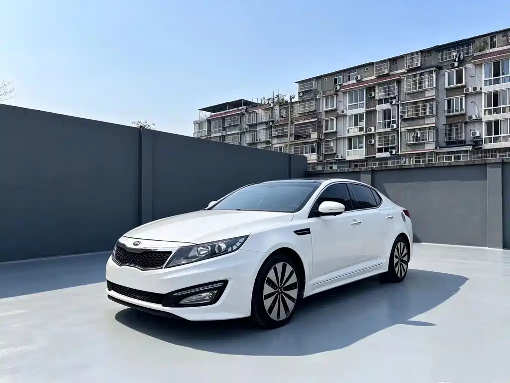 Kia K5 2012