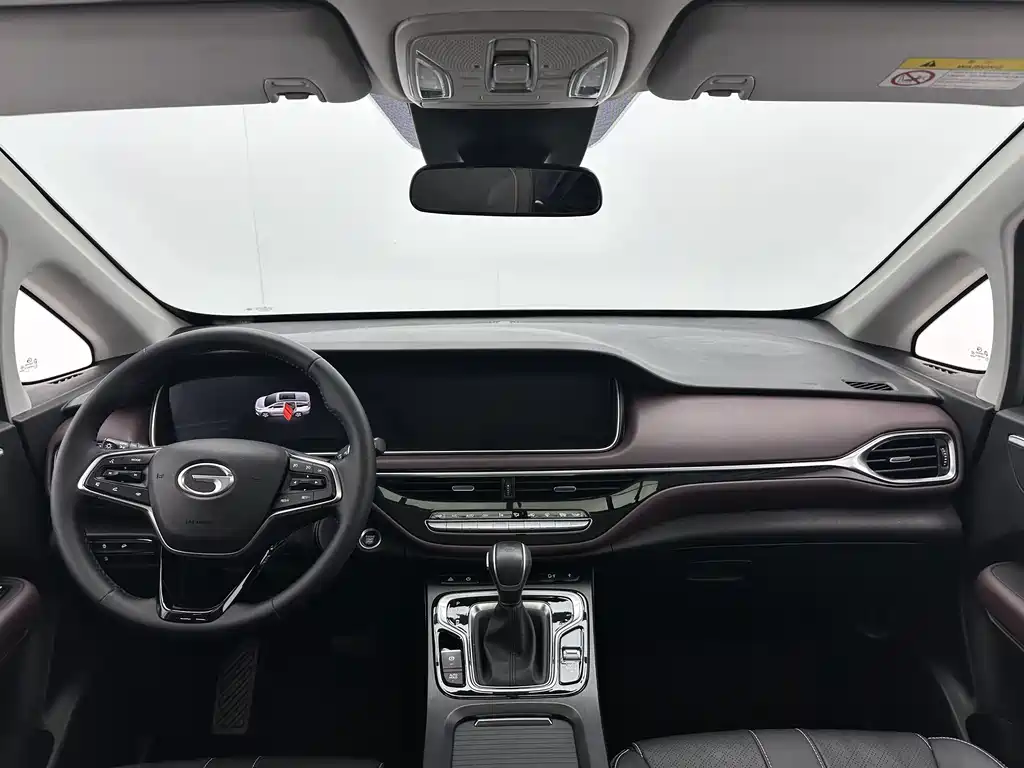GAC Trumpchi M6 2022 — фото 7