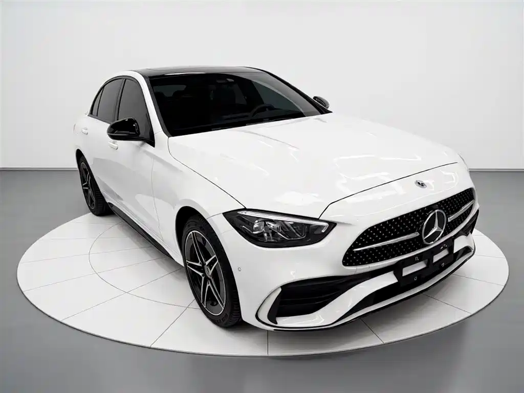 Mercedes-Benz C-Class 2023 — фото 4