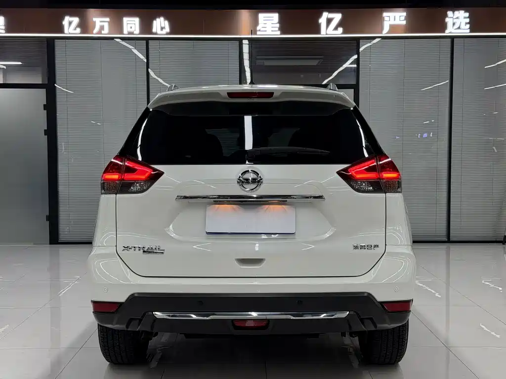 Nissan X-Trail 2023 — фото 20
