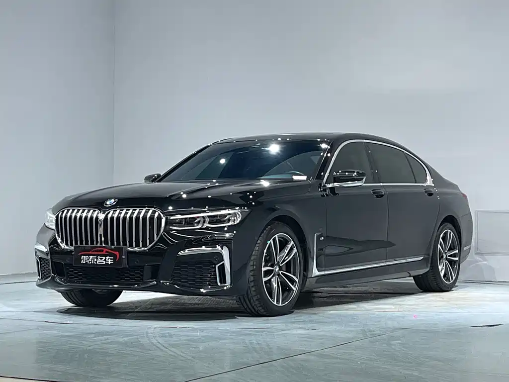 BMW 7 Series 2021 — фото 1